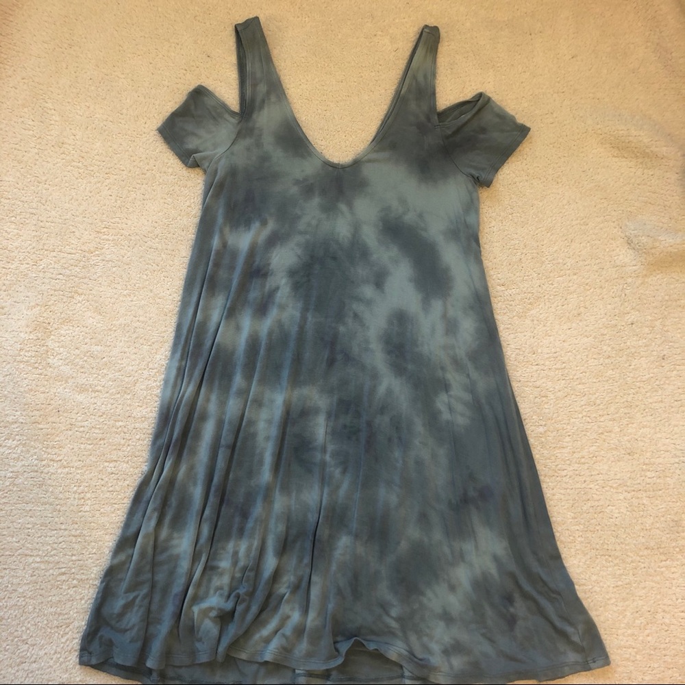 4 for $25 || Tie-Dye American Eagle Shoulder Dress